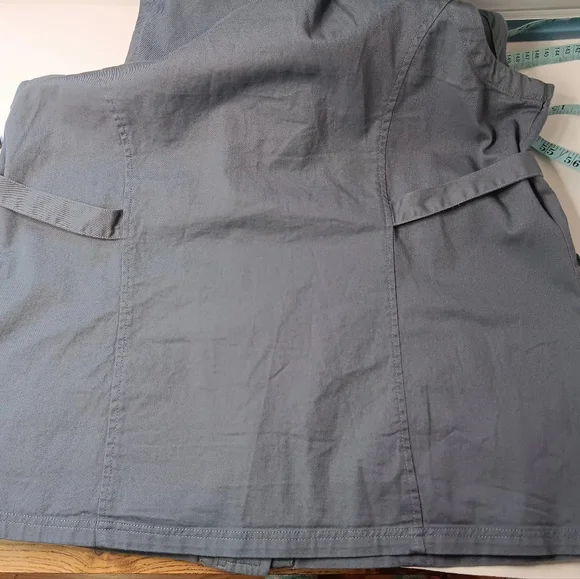 Hooded vest, Maurices size XL, new without tag. - Picture 16 of 17